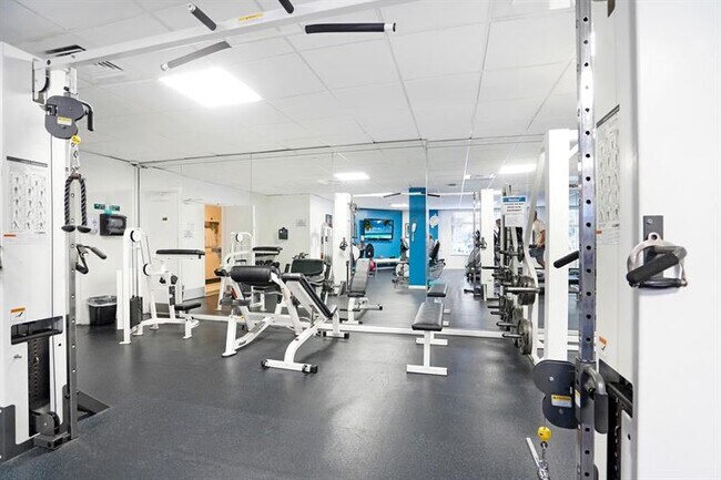 Building Photo - 3900 Galt Ocean Dr