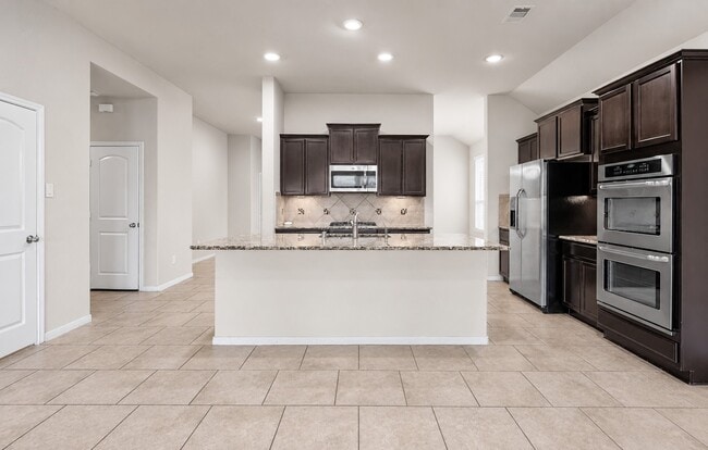 Building Photo - 22943 Banff Brook Way
