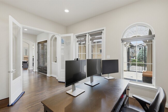 Building Photo - 11218 Oudney Ct