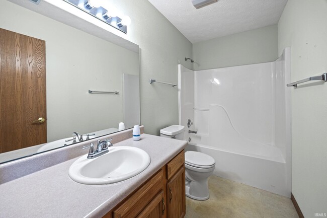 Building Photo - 116 N Furlong Dr