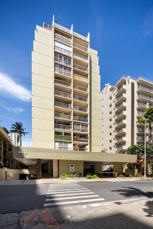 Building Photo - 440 Lewers St