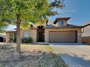 Building Photo - 5609 Paradise Dr