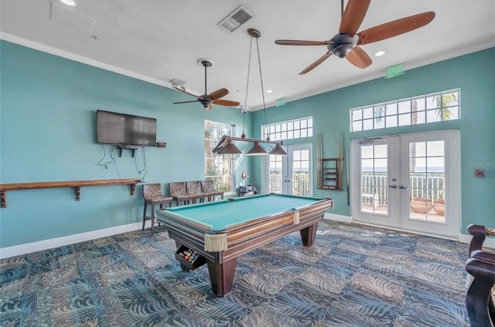 Building Photo - 5215 Coquina Key Dr SE