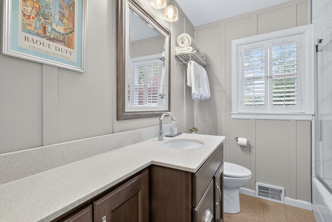 Building Photo - 1729 Appomattox Rd