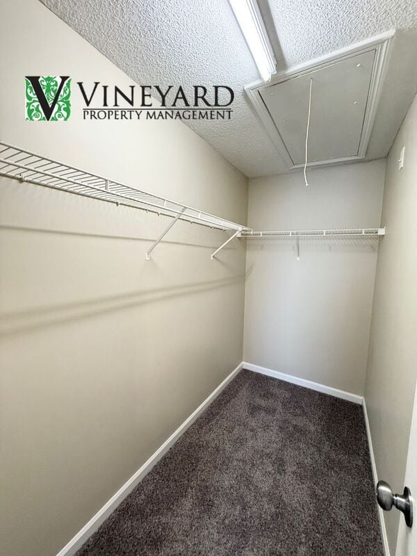 Building Photo - 1609 Heyford Cir NW