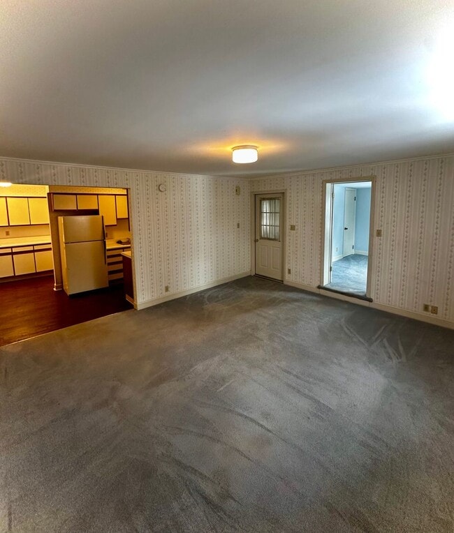 Building Photo - 255 Market St