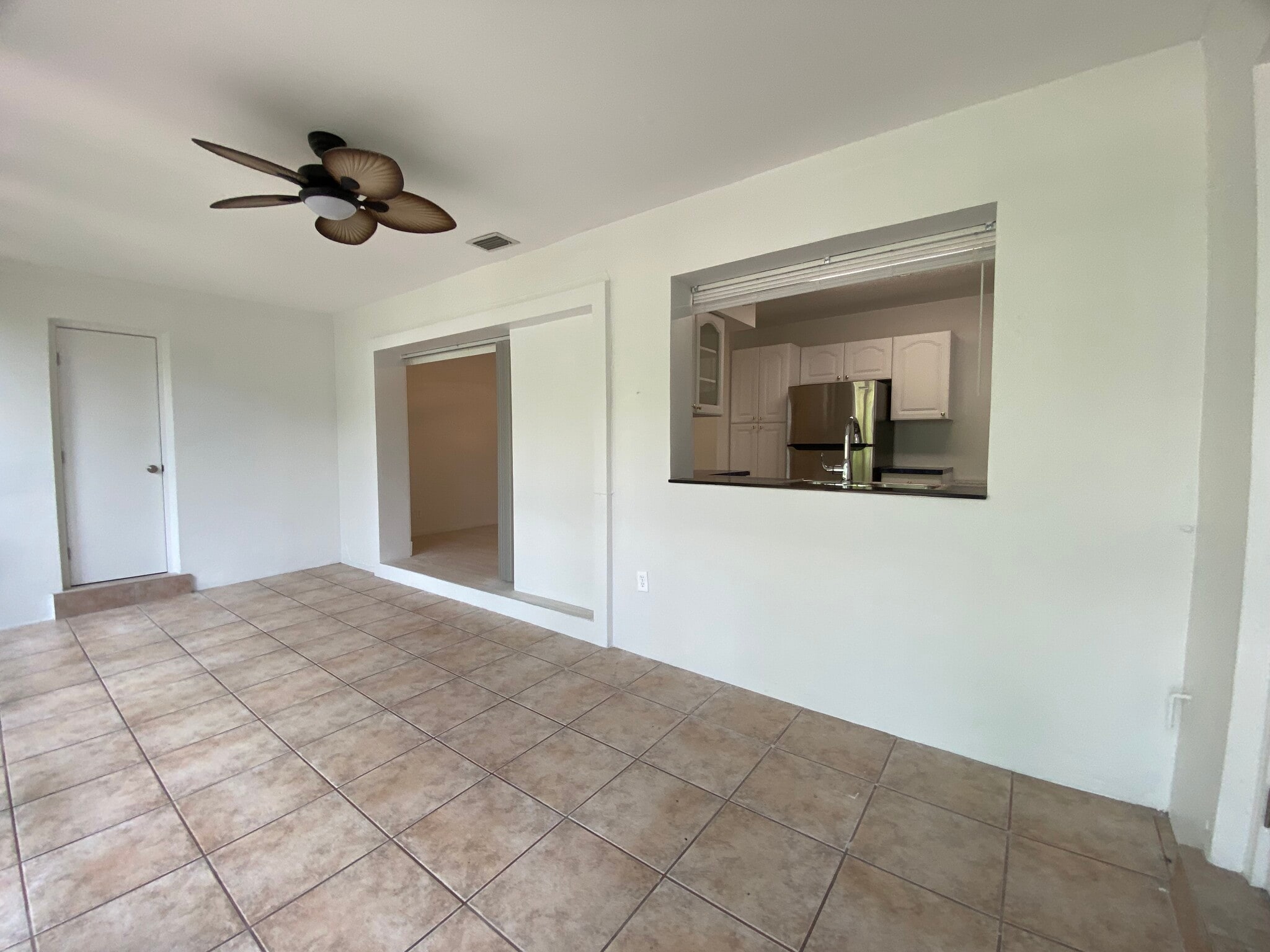 Garden / Multi-Purpose Room - 4117 Van Buren St