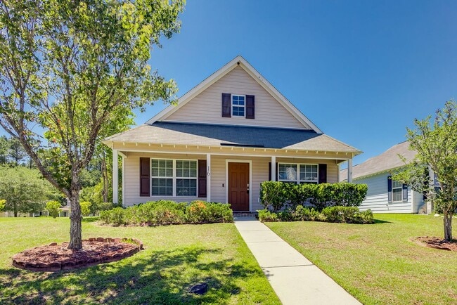 Building Photo - Unique 4BR Home with Private Upstairs Suite & Kitchenette in Georgetown