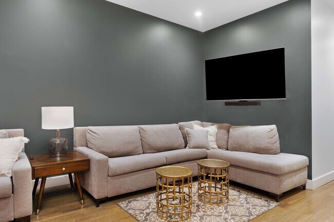 Building Photo - 126 2nd Ave N