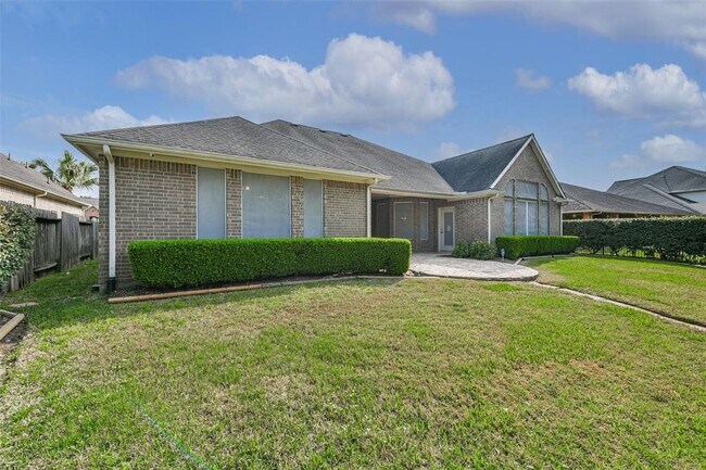 Building Photo - 3603 E Cedar Hollow Dr