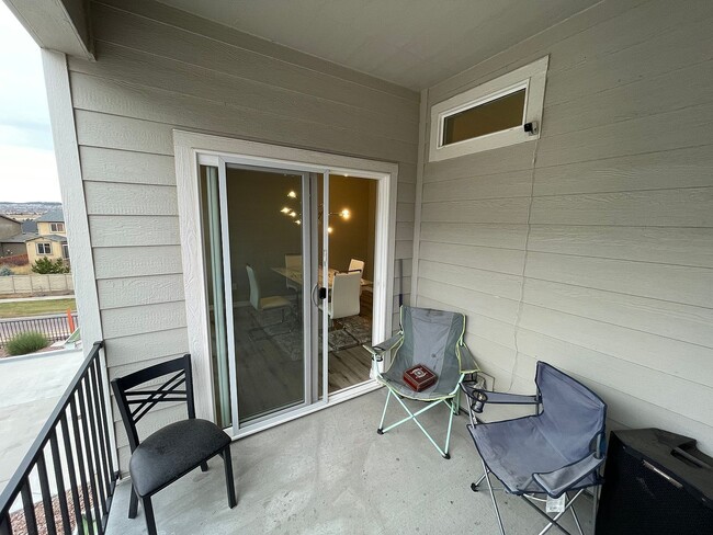 Building Photo - 7870 Bone Crk Pt