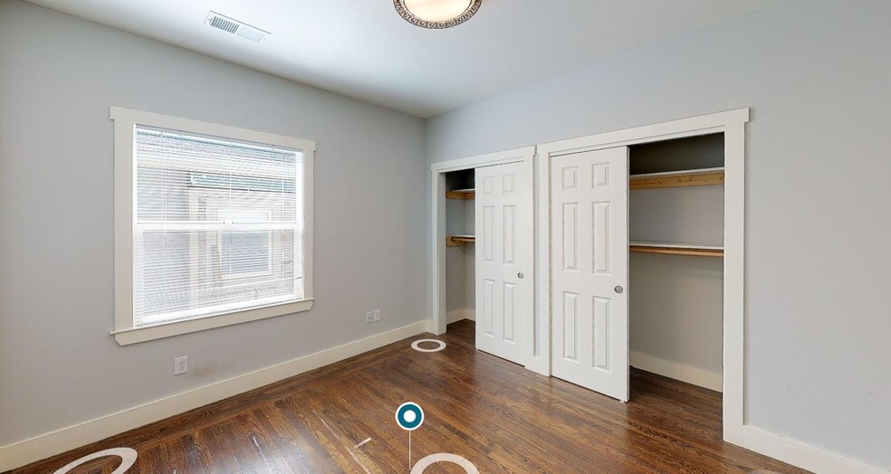Building Photo - 857 55th St