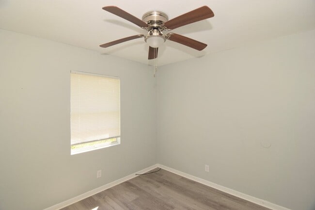 Building Photo - Coming Soon: Charming 3BR/2BA Home You Don’t Want to Miss!