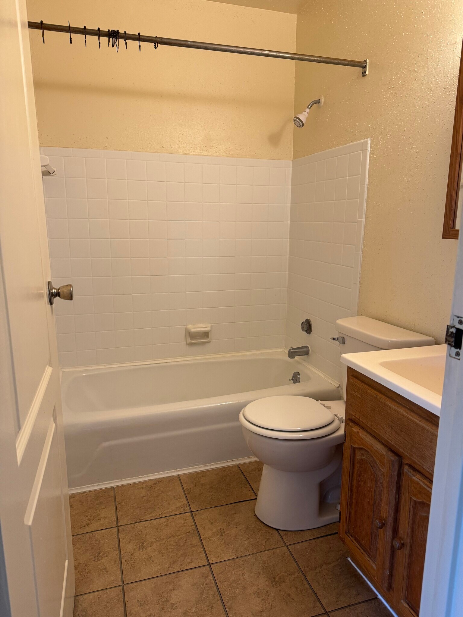 Building Photo - 3737 E Karstens Dr