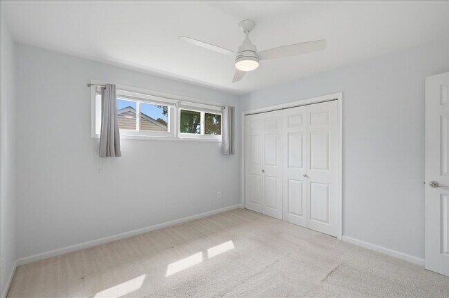 Building Photo - Charming 4-Bedroom Springfield Rambler Near Lake Accotink Park