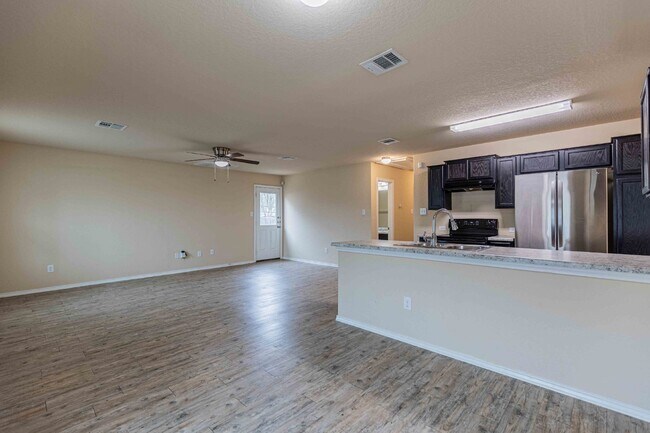 Building Photo - 7226 Hazel Circle