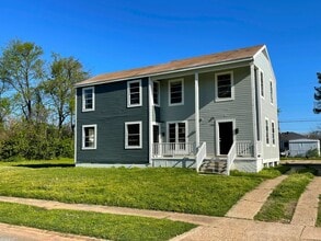 Building Photo - 1259 Estelle St