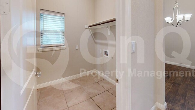 Building Photo - 11640 Gatesville Dr