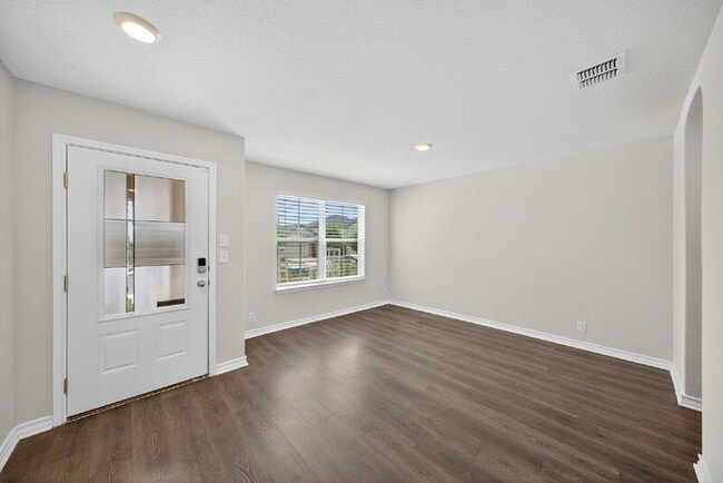 Building Photo - 9931 Bratten Rise