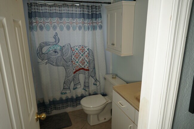 Building Photo - 19217 Tangerine Rd