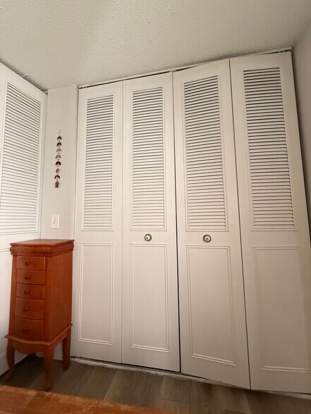 Building Photo - 40 Sheoah Blvd