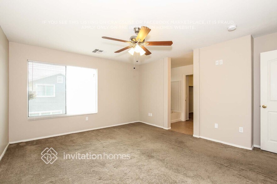Building Photo - 12170 W Yavapai Ln