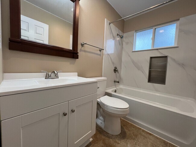 Building Photo - Charming Home With Detached Workshop And S...