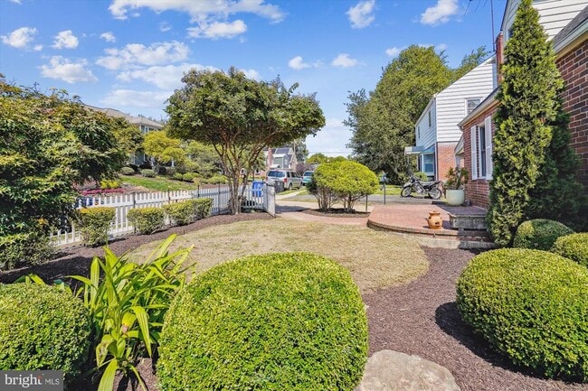 Building Photo - 2505 N Powhatan St