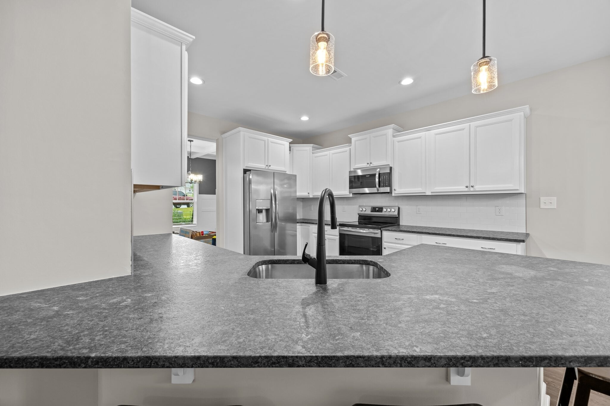 Building Photo - 1165 Camellia Dr