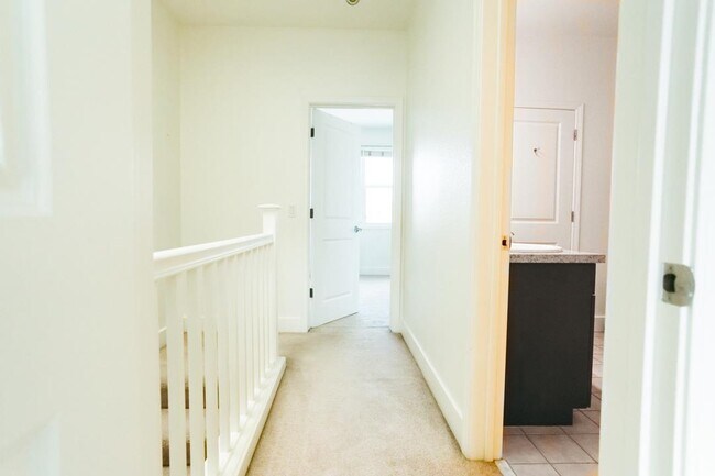 Building Photo - 1587 Brunswig Ln