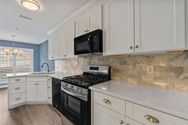 Building Photo - 4039 Fawn Run
