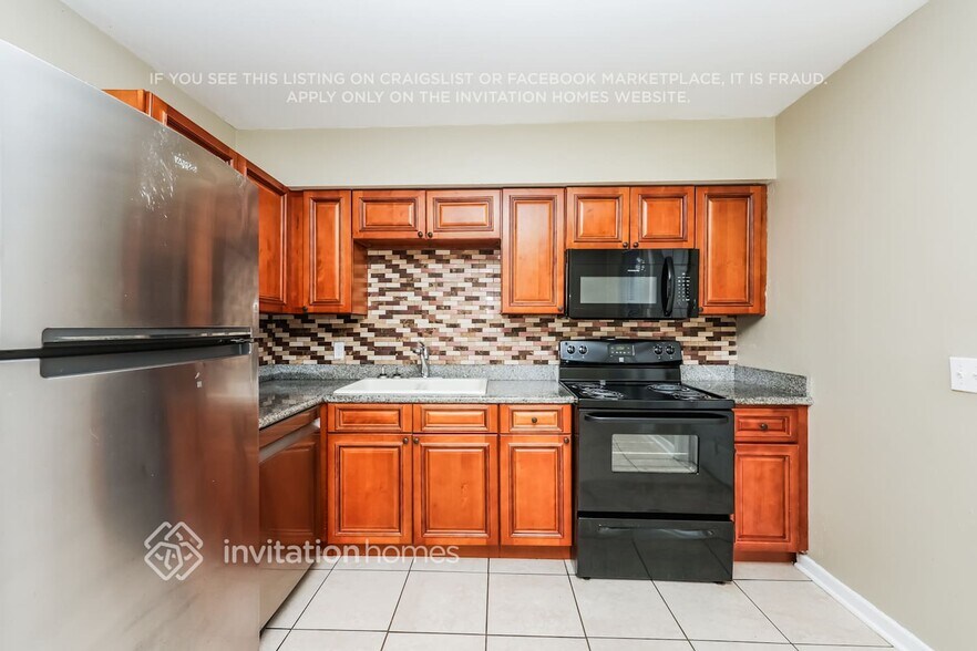 Building Photo - 2901 34th Ave N