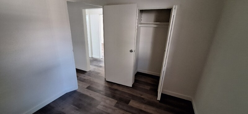 Building Photo - 11028 1/2 Strathmore Dr