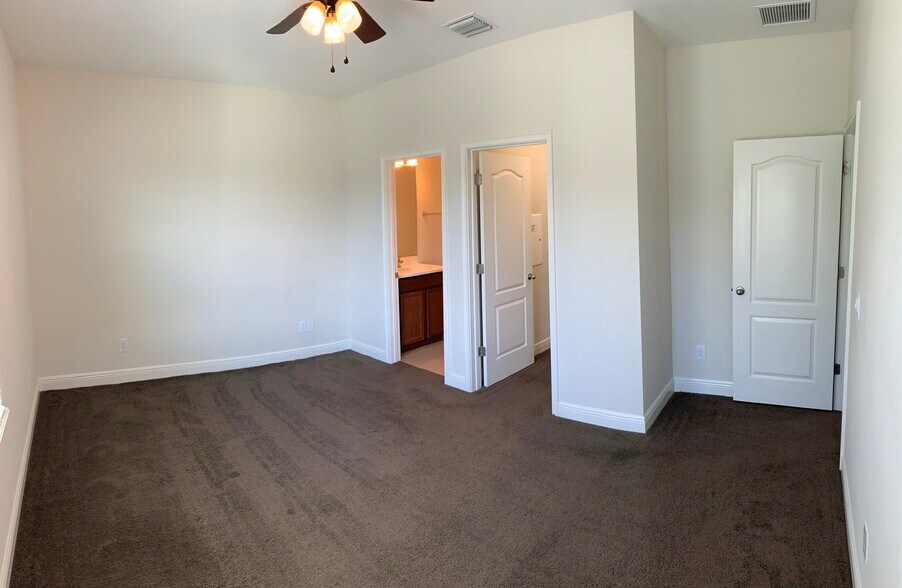Bedroom - 8641 Via Tavoleria Way