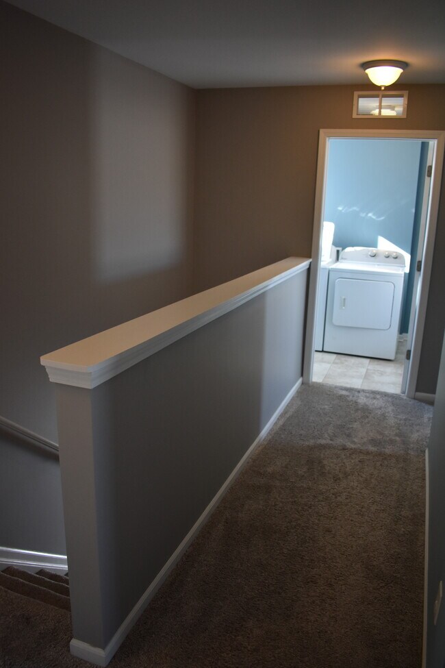 Building Photo - 5294 Platinum Dr