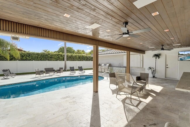 Building Photo - 3681 N 54th Ave