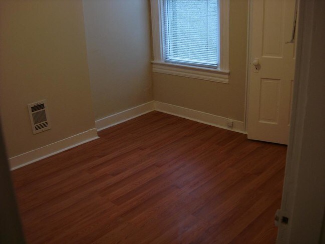 Building Photo - 223 N Luzerne Ave