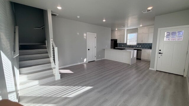 Building Photo - "Modern Comfort Awaits: Spacious 2-Bed, 2.5-Bath Multiplex Gem in Oklahoma City!"
