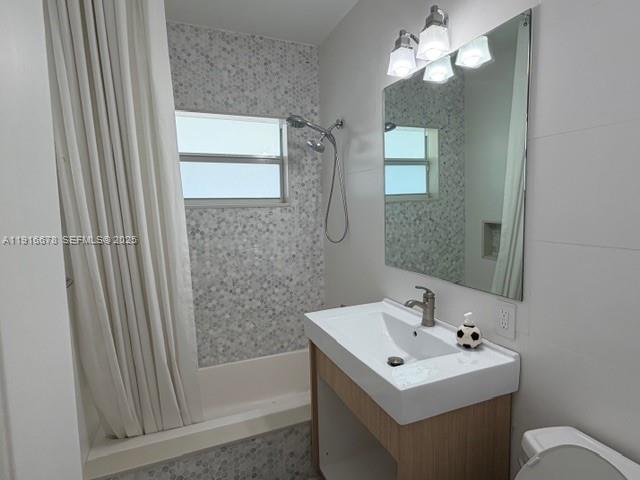 Building Photo - 1021 Matanzas Ave