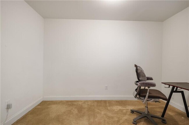 Building Photo - 255 Vannoy Park Lane Dr SE