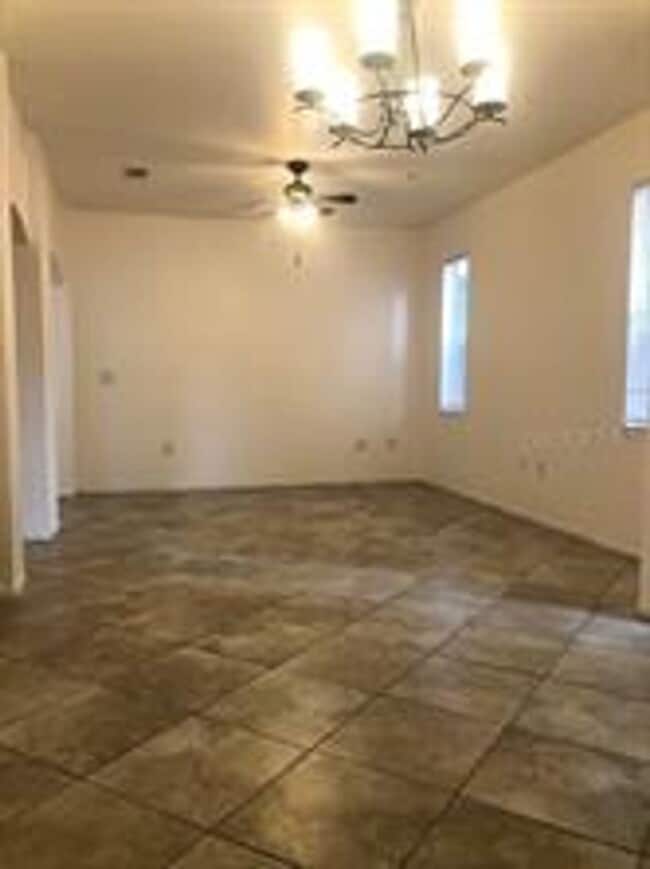 Building Photo - 1 Bedroom / 1 Bath Condo in Lake Mary Avai...