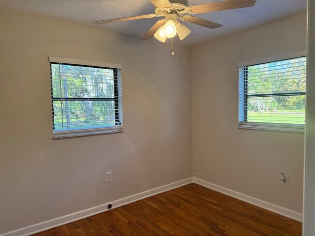 Building Photo - 5900 N Courtenay Pkwy