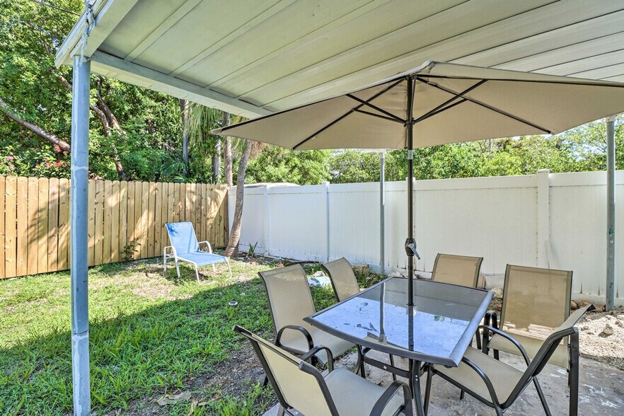 Building Photo - 2623 Flagler Ave