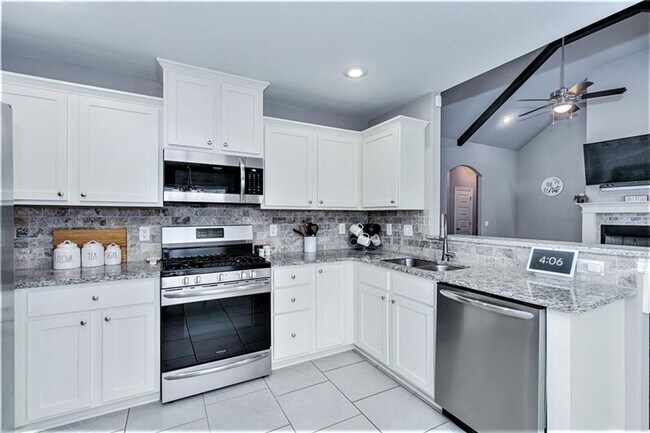 Building Photo - Stylish 3-Bedroom, 2-Bathroom Home for Rent!