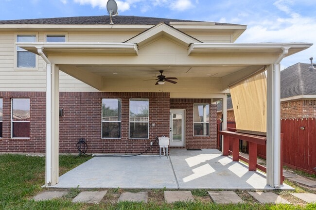 Building Photo - 1946 Hawthorne Brook Ln