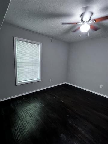 Building Photo - 1333 Meadowbrook Dr