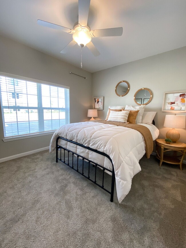 Building Photo - 11429 Oak Landing Dr