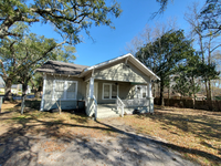 Building Photo - 500 E Texas St