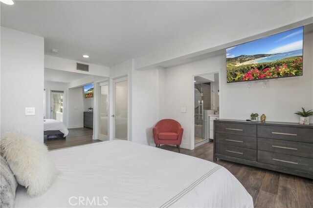 Building Photo - 546 Temple Hills Dr