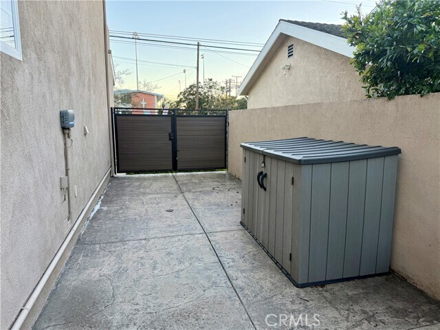 Building Photo - 5243 E Arbor Rd